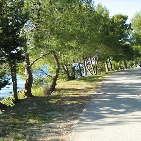 - Close To Beach And Old Town ザダル