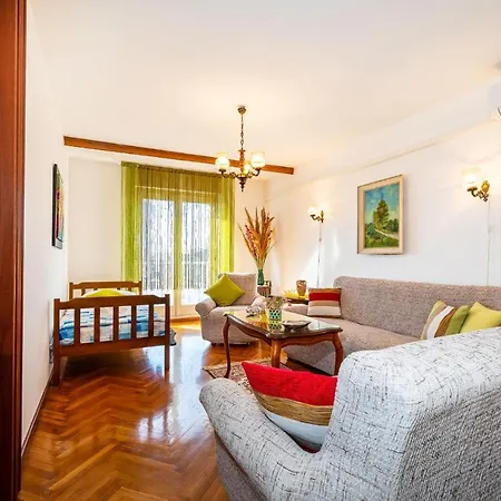 - Close To Beach And Old Town